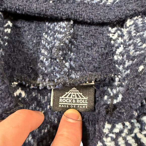 Grateful Dead Rock and Roll Hall of Fame Baja Hoodie XL Dancing Bear Drug Rug - Picture 9 of 15